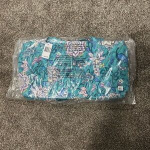 Vera Bradley duffel bag